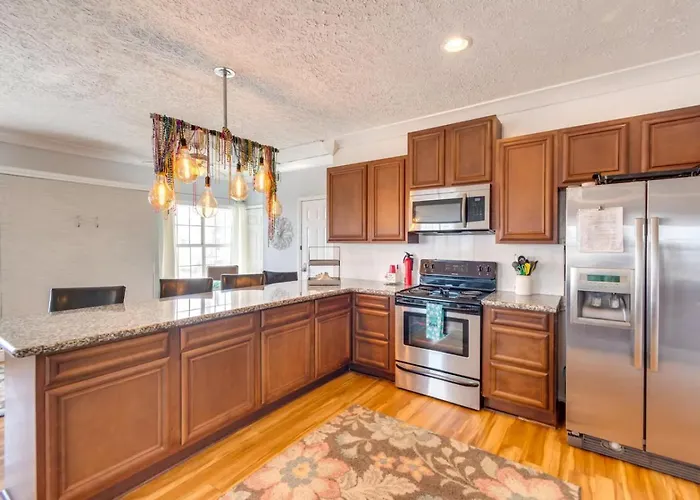 Whole Triplex W Decks, Views And Space Pensacola