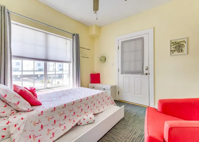 Holiday home Whole Triplex W Decks, Views And Space *