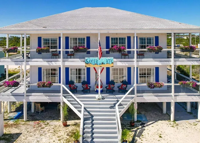 Whole Triplex W Decks, Views And Space